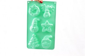 Molde silicona 6 figuras Navidad diferentes (1).jpg